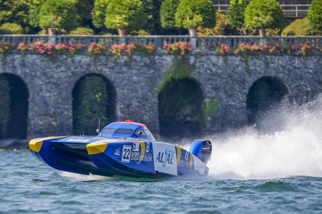  A Napoli approda il Campionato Mondiale XCAT Offshore