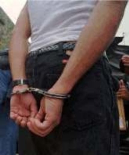  Torre annunziata: arresto 44enne per spaccio e rapina commessi in Toscana