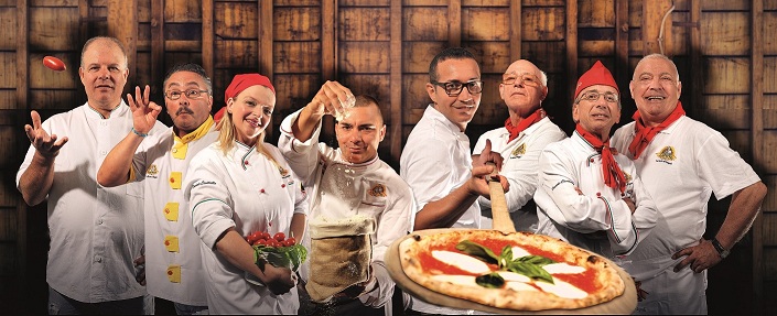  Napoli Pizza Village, dal 2 al 7 settembre: come imparare a fare la pizza facendo beneficenza