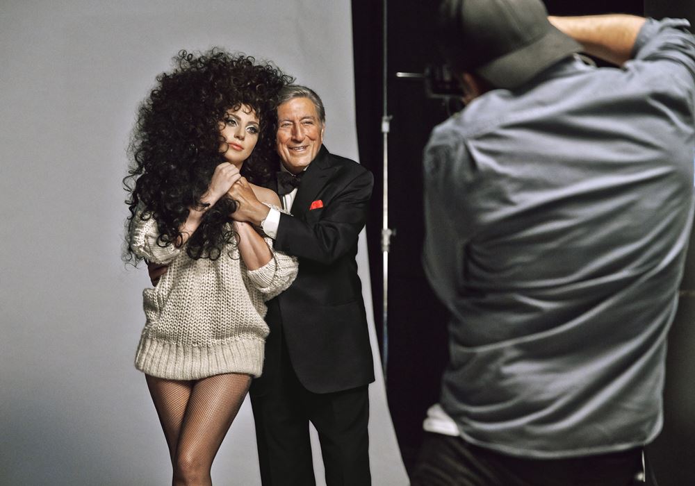  Lady Gaga e Tony Bennet star della campagna invernale di H&M