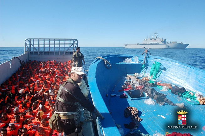  Immigrazione, sbarchi nelle coste della Sicilia: arrestati 4 scafisti