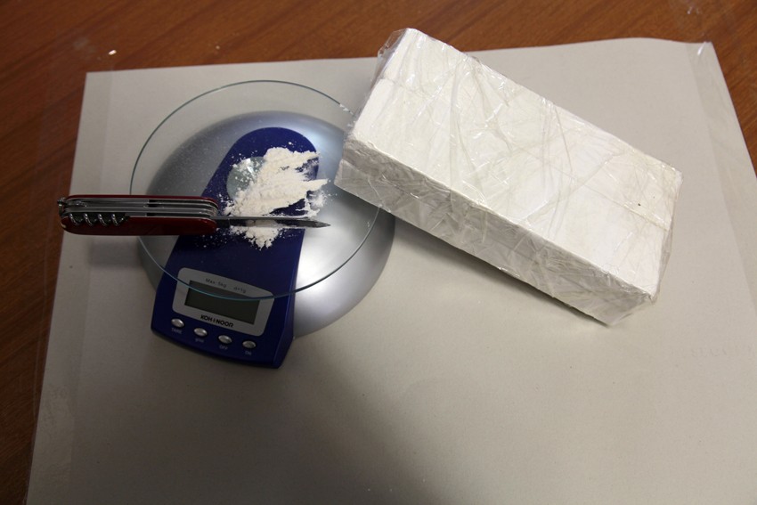  Cardito, sequestrati 57 grammi di cocaina scoperte in un vaso di uno stabile al Rione IACP