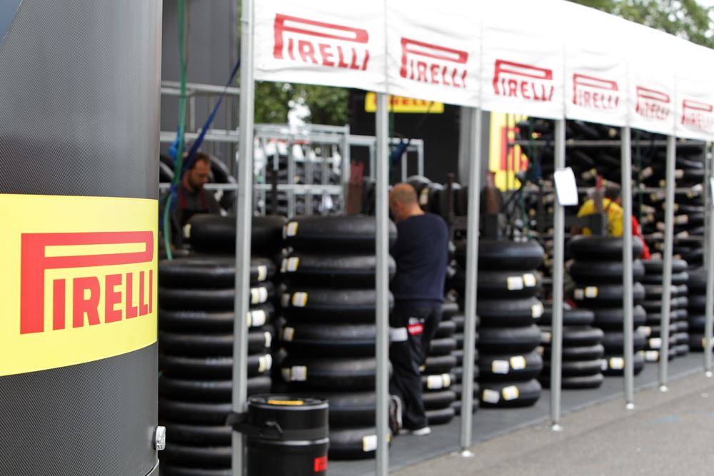  Pirelli confermata come Fornitore Ufficiale del Campionato eni FIM Superbike