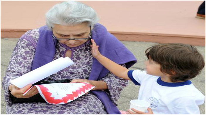  Quirinale, Napolitano: “buona giornata delle nonne e dei nonni”