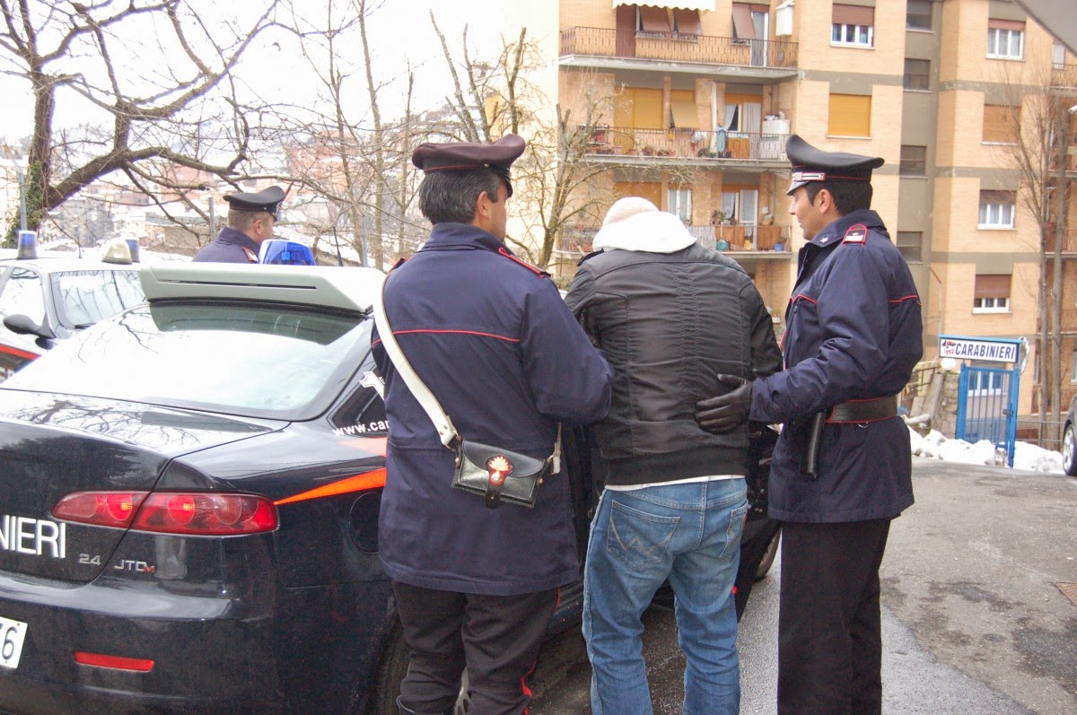  Solofra, carabinieri arrestano 48enne per evasione dagli arresti domiciliari