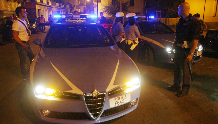  Pozzuoli, furto presso un ristorante di Via Pergolesi: tre arresti