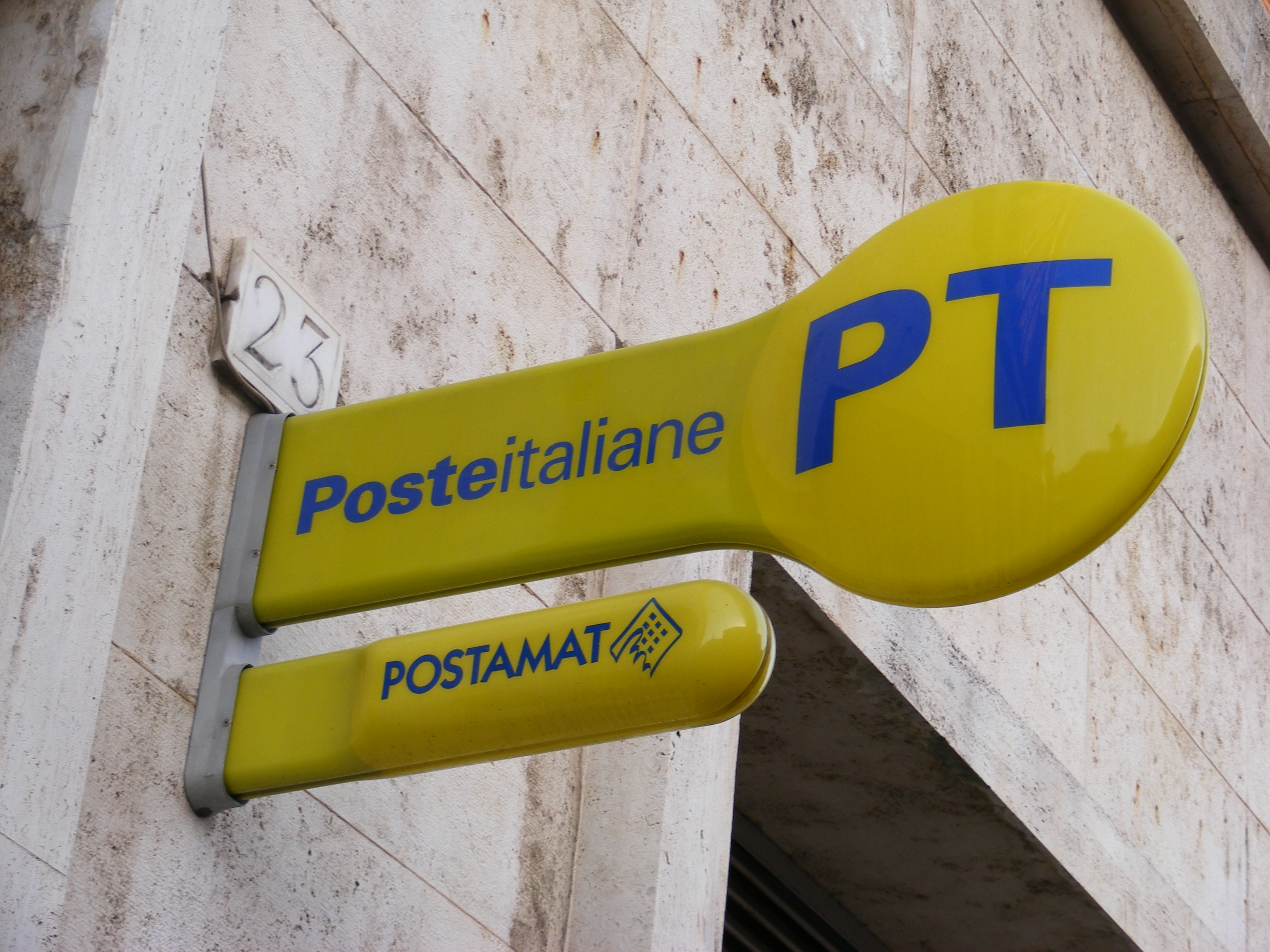  Lunedì 12 ottobre 2015 parte la privatizzazione di Poste Italiane