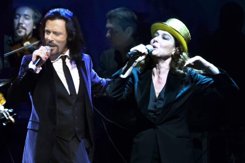  Monica Guerritore e Giovanni Nuti cantano la passione incandescente di Alda Merini