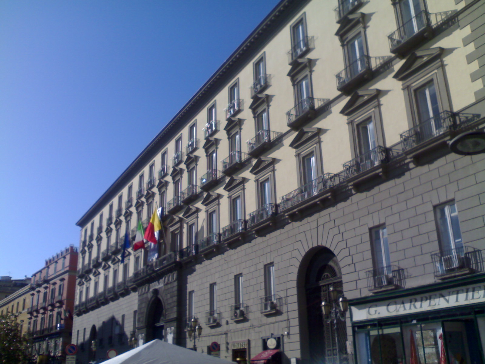  Napoli, in sala giunta a Palazzo San Giacomo la presentazione del progetto: “Dote comune”