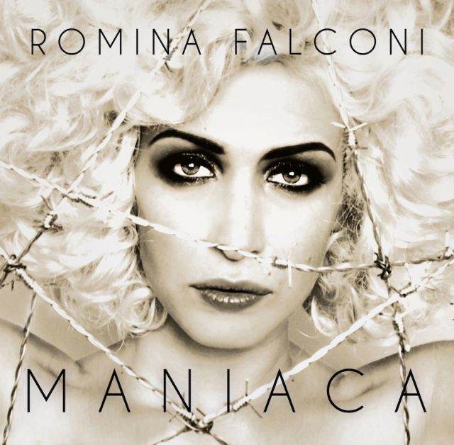  Romina Falconi, successo per il nuovo singolo “maniaca” – VIDEOCLIP