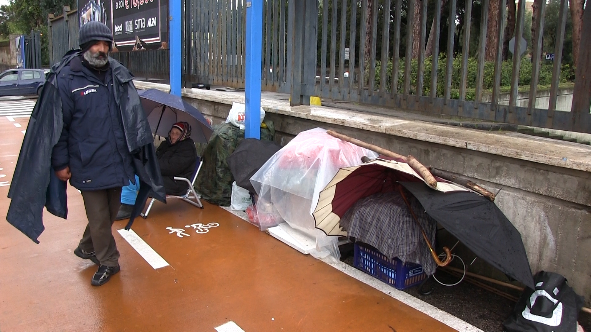  “Regaliamo un pasto caldo agli SpazzaCammino”: al via la raccolta fondi