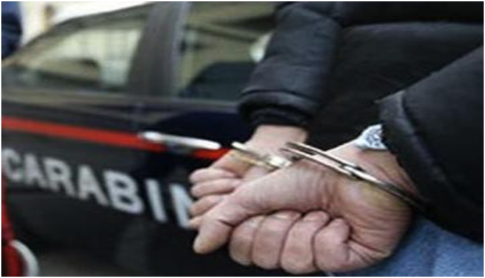  Evade dai domiciliari: 32enne scoperto e arrestato in via Consalvo