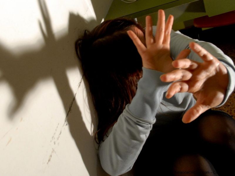  Ottantamila bambini e adolescenti maltrattati in Italia ogni anno: in aumento i disturbi mentali
