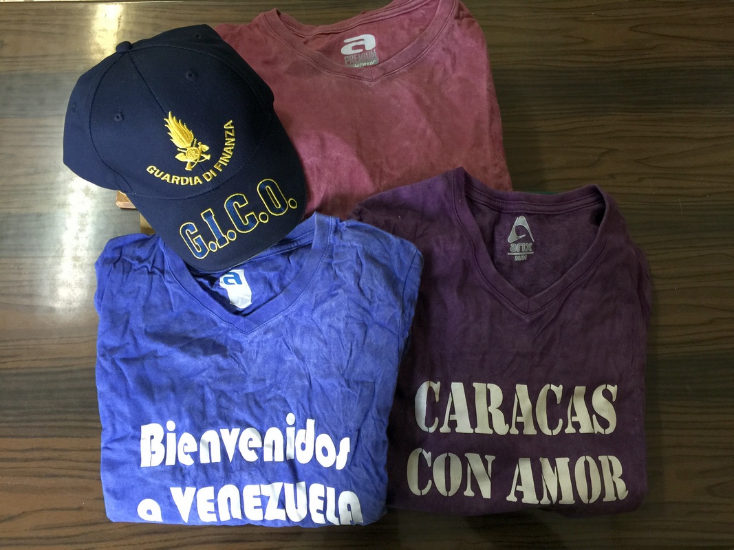  Catania, scoperto pacco sospetto dal Venezuela con T-shirts intrise di cocaina