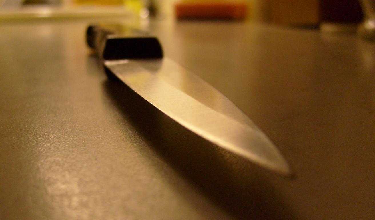  Vallata, fermato con un coltello nell’automobile: denunciato 30enne di Gesualdo