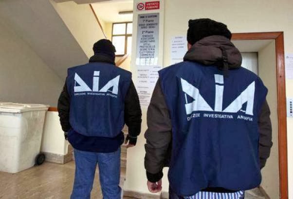  Estorsioni sui lavori pubblici nel Litorale Domitio, 57 arresti in tutta Italia