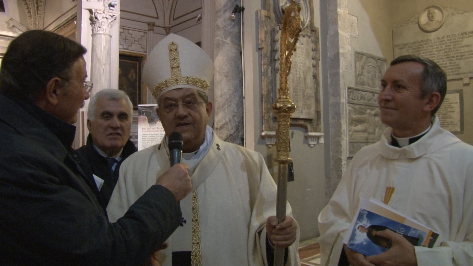  Napoli, al Duomo la Messa Crismale con le spoglie del Beato Don Giustino Russolillo – VIDEO