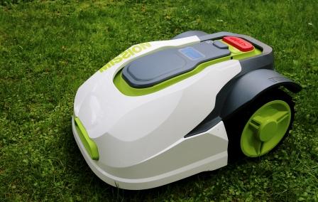  L’informatica applicata al giardino: arriva il primo robot rasaerba con navigatore