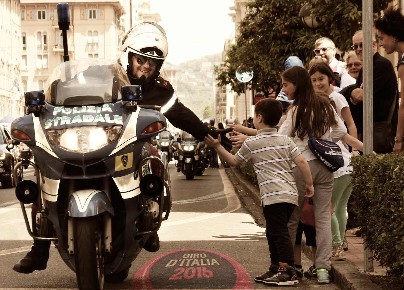  LA 99° edizione del Giro d’Italia in compagnia della polizia stradale