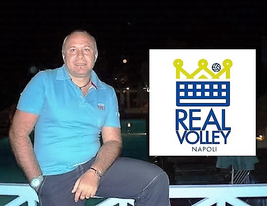  La città partenopea abbraccia una nuova realtà sportiva: il Real Volley Napoli ai nastri di partenza della Serie B2 femminile