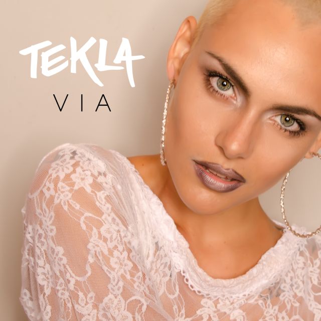  Tekla, da domani in radio “Via”, il nuovo singolo della cantautrice bolognese scoperta da Fonoprint