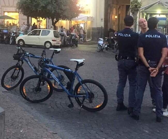  Diviene realtà una iniziativa fortemente voluta da due poliziotti: Agenti in bicicletta nel quartiere Vomero
