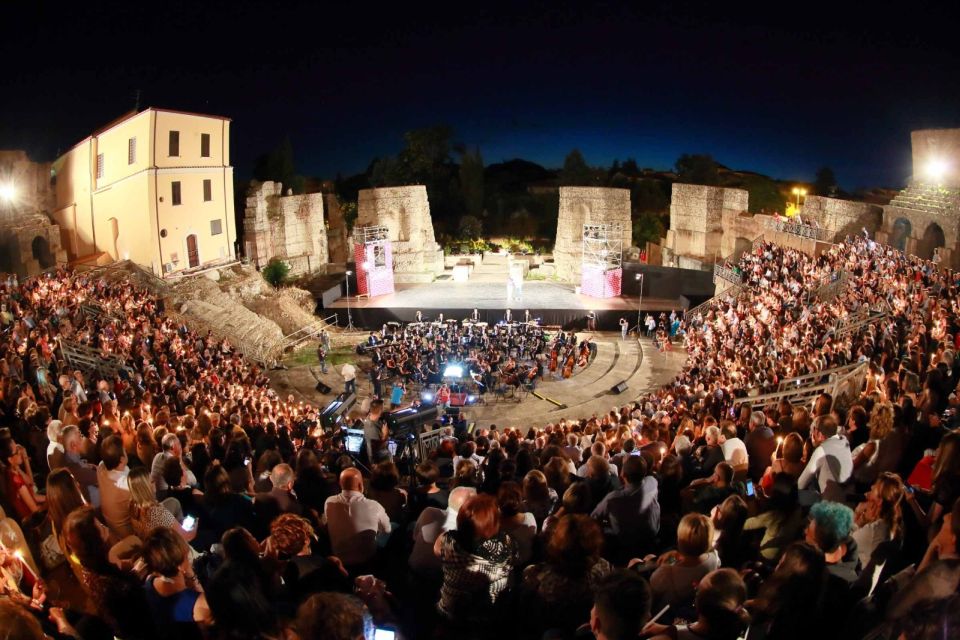  Luciano Ligabue ospite d’eccezione dell’apertura della seconda edizione del Festival del cinema e tv di Benevento