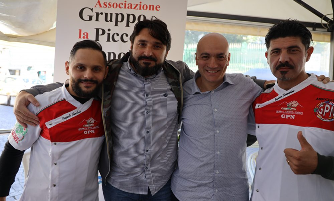  Gruppo la Piccola Napoli: Guinnes World Record Torre Annunziata-Video