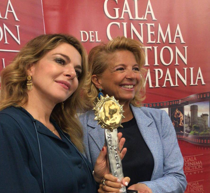  Claudia Gerini è stata insignita con il Premio Speciale “Migliore attrice dell’anno”