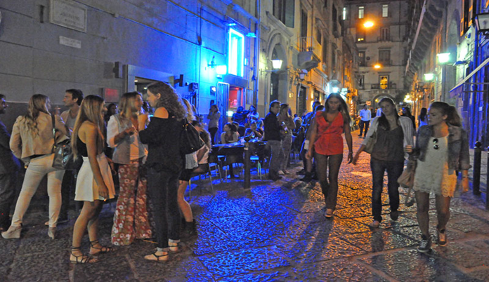  Napoli, i baretti e la movida notturna: lo S’move si allarga e prepara una grande festa