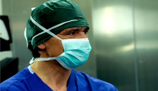  Clinica Salus di Battipaglia: un intervento di sostituzione protesica di “anca bilaterale”
