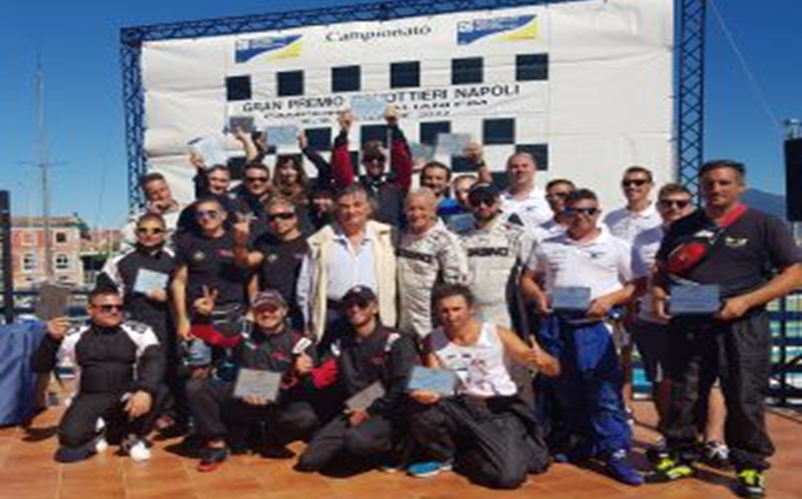  Motonautica: grande successo di pubblico, ai campionati italiani al “Circolo Canottieri Napoli”