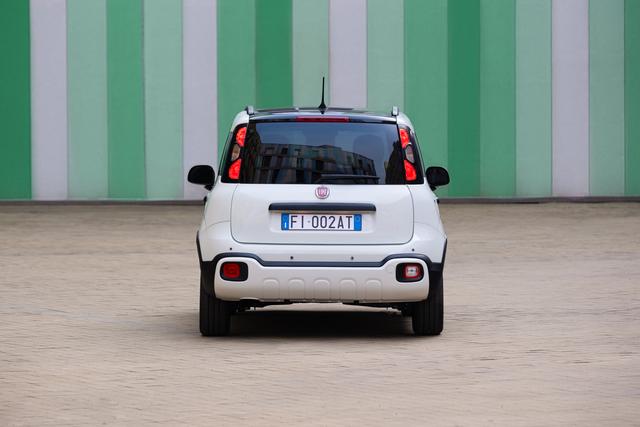  Fiat Panda continuerà a essere prodotta nello stabilimento italiano di Pomigliano d’Arco
